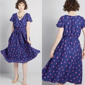 Modcloth Small Blue Pink Kiss Lips‎ Faux Wrap Elastic Waist Lined Midi Dress